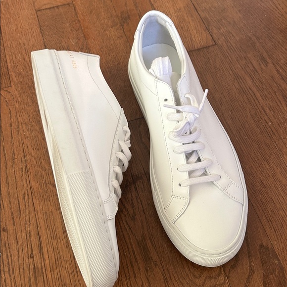 Common Projects Classic White Sneakers - Picture 2 of 7